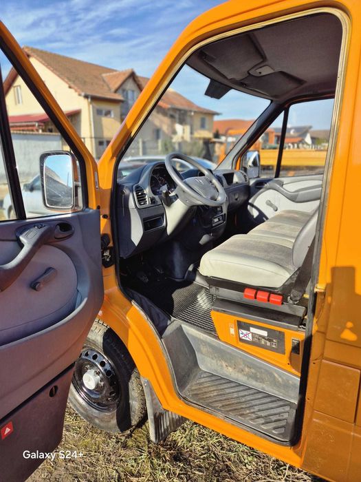 Mercedes Sprinter, 7 loc + bena