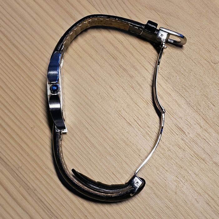 Часы Cartier женские