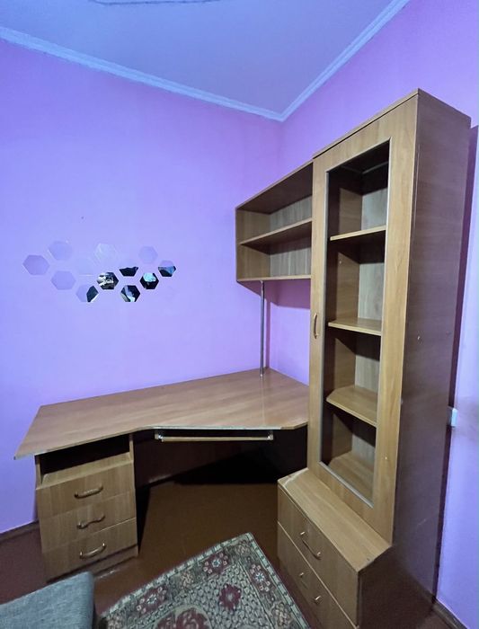Школьный угловой стол