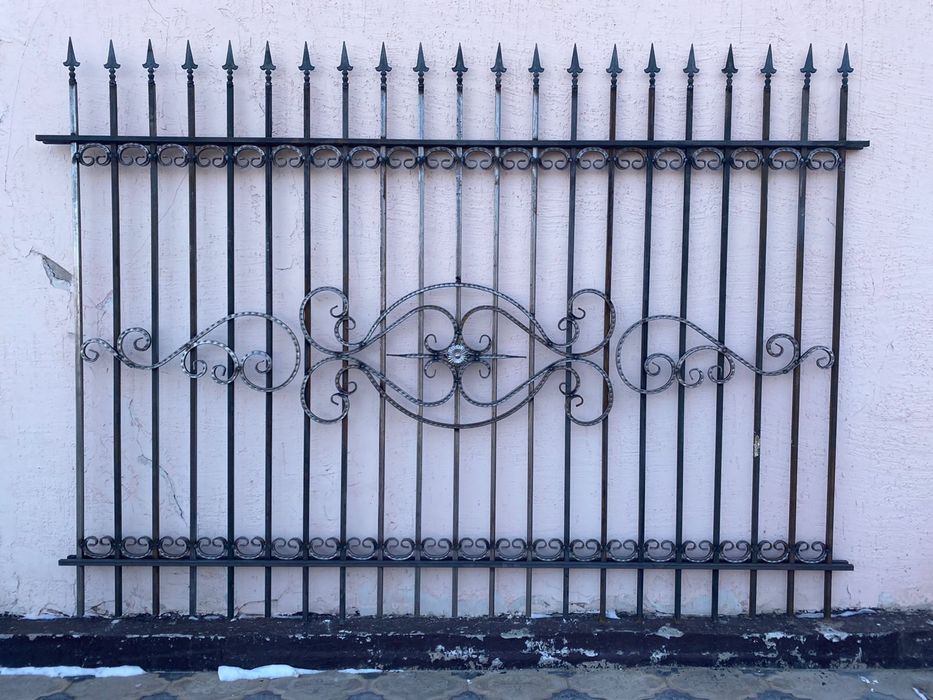 Ограждения и оградки