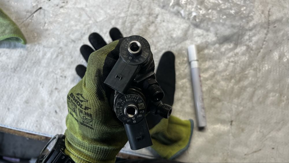 VAG 2.0 TDi 4 броя дюзи Bosch