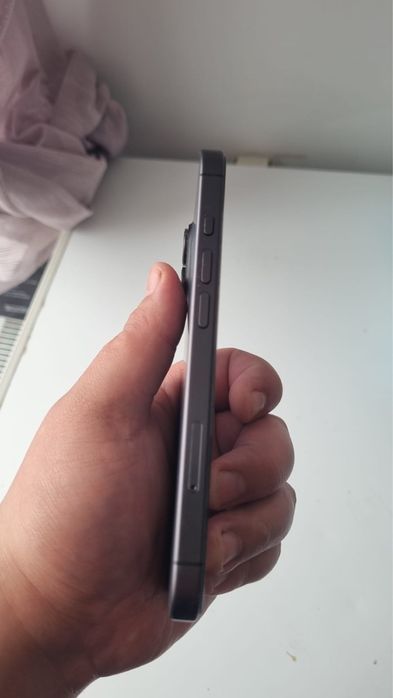 Продам Iphone 17 256 гб