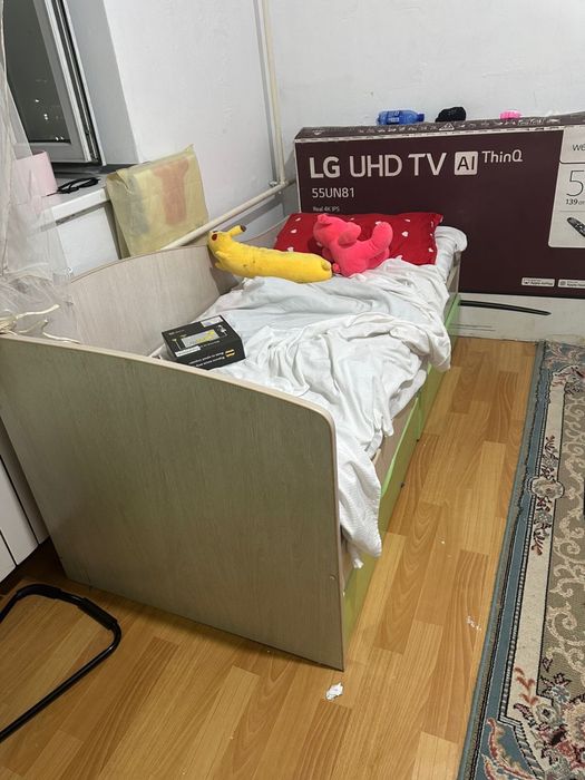 Продам детскую гарнитуру