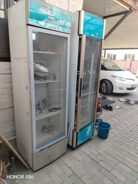 Продам холодильник
