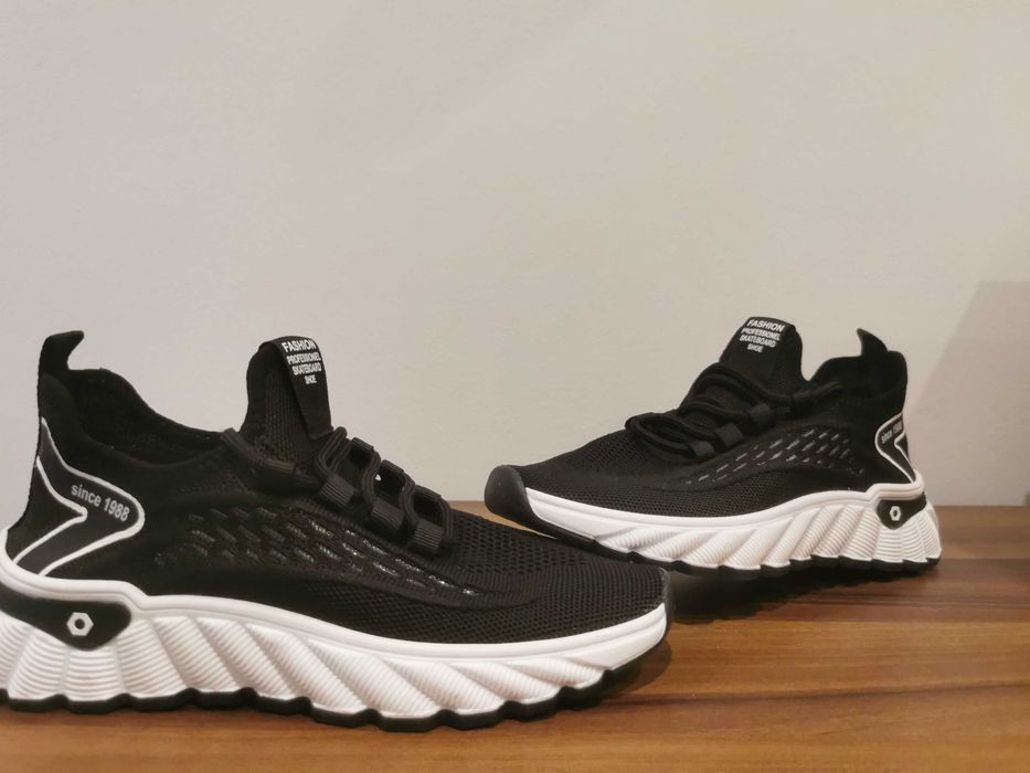 Дамски спортни обувки GiAnni, нови