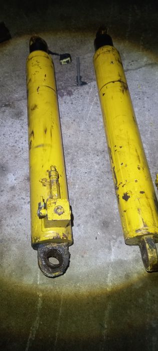 cilindru 105 cm diametru tija 100 mm de pe nacelă 6 tone