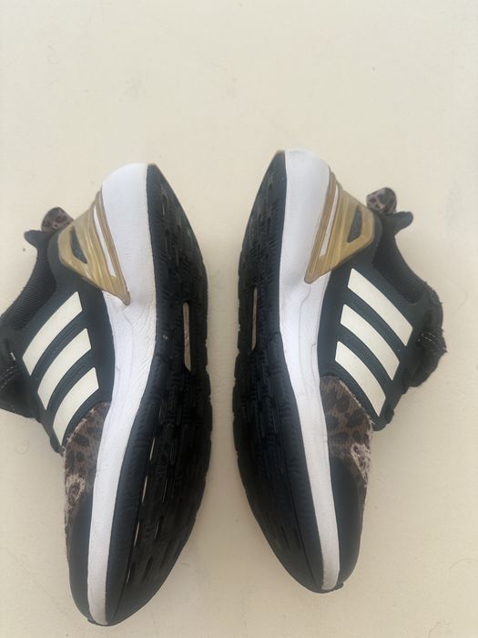 Adidas fete nr.33 animal print