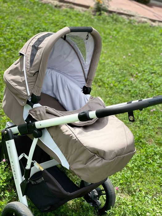 Коляска бренда cobra. В отличном состоянии.