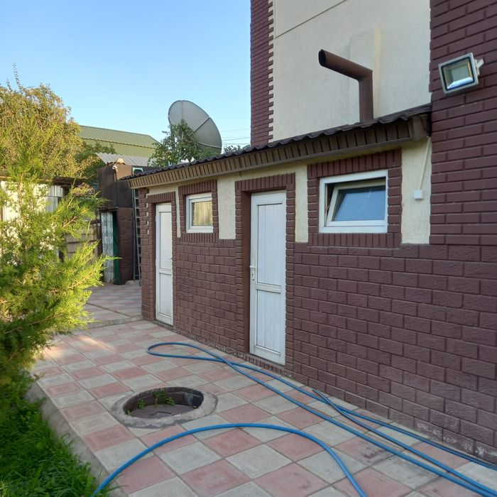 Дом кирпичный два уровня