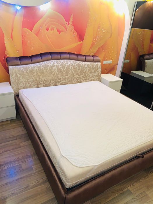 Продам кровать двухспальная