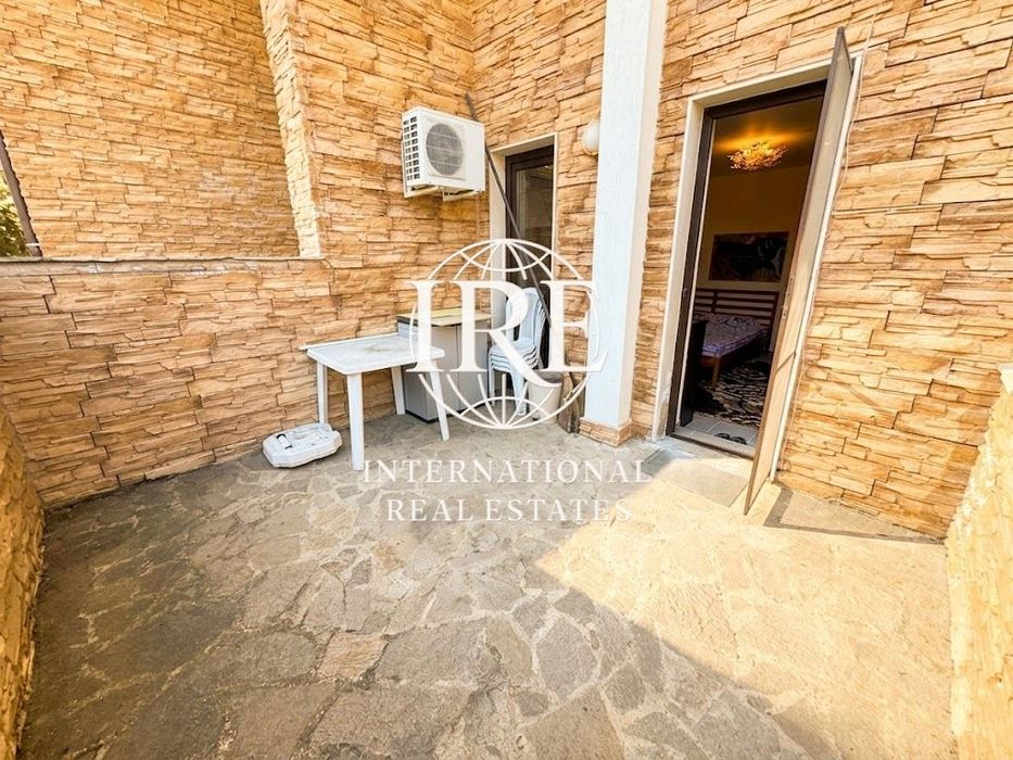 300ЕВРО ЕДНОСТАЕН С ДВОР И ПАРКОМЯСТО В ЦЕНАТА С ВКЛ ТАКСА ПОДДРЪЖКА