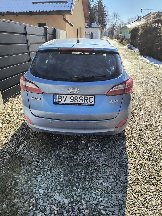 Vând hyundai I30 1,6 gdi 2014 cutie automata