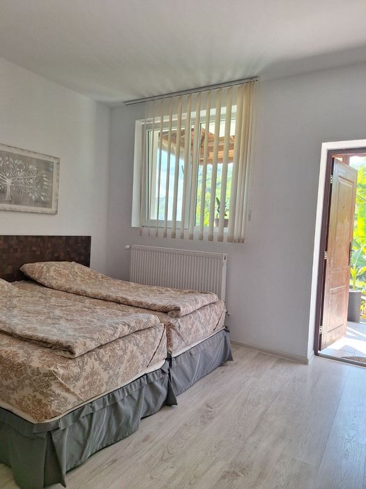 Продава къща в с. Ощава, общ. Сандански