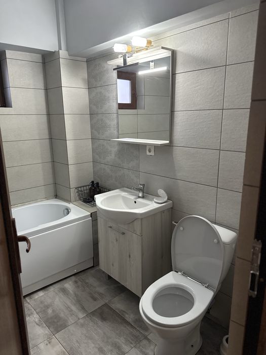 Închiriez apartament ultracentral Craiova