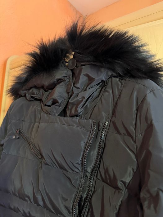 Дамска черна грейка с пух