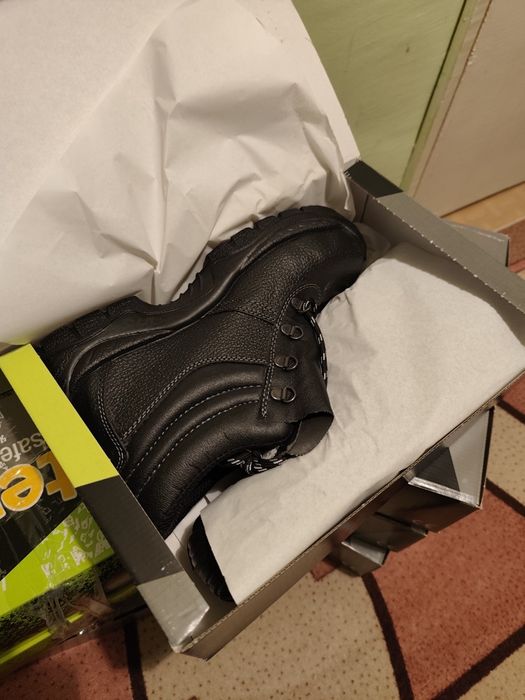 Работни мъжки обувки