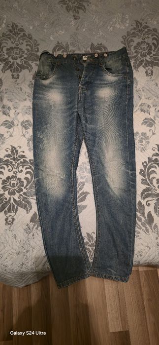 Ризи и дънки в добро състояние