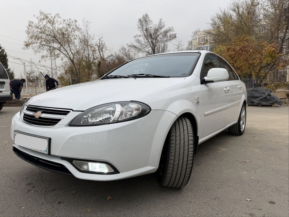 Ijaraga beriladi Chevrolet Lacetti сдается в аренду