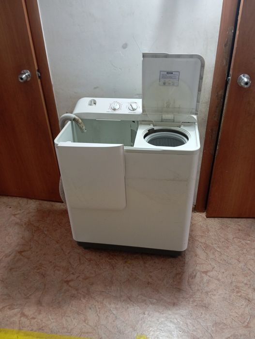 Продам стиральную машинку