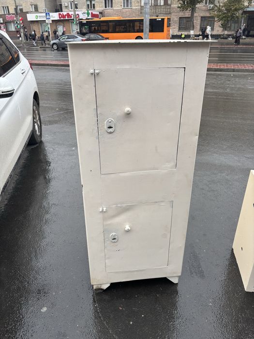 Продам сейфы продам