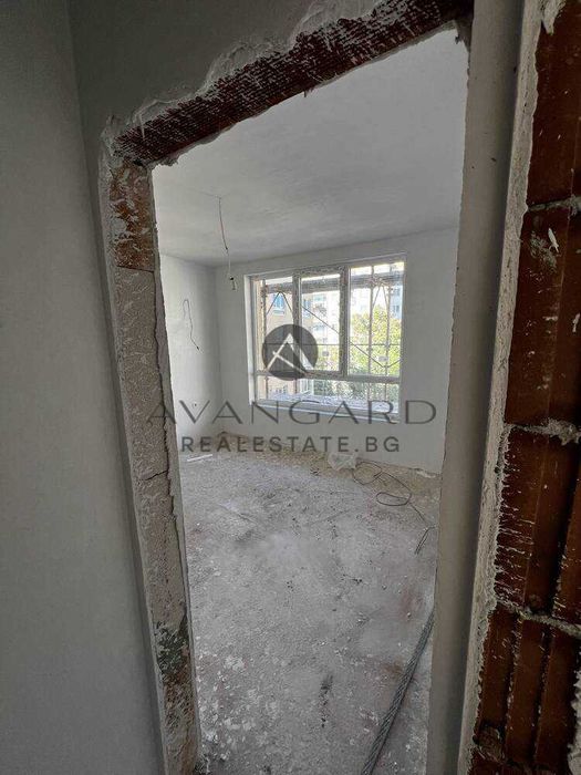 Продава се Тристаен апартамент в Пловдив, Кючук Париж - 97 кв.м за 725 €/кв.м - Снимка #8