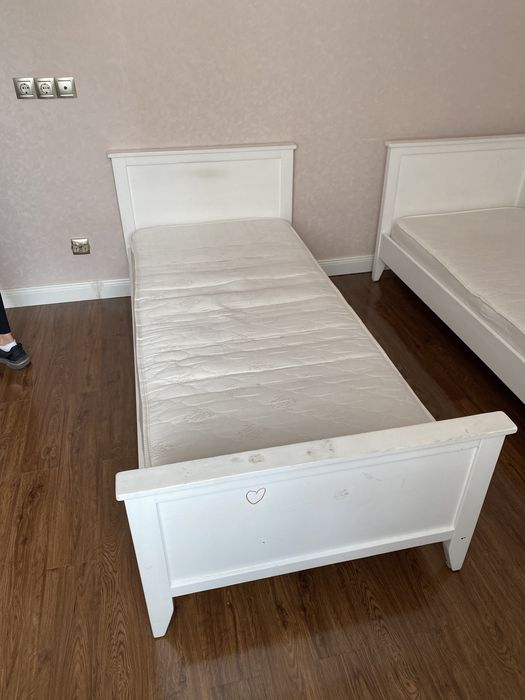 Продам шкаф со столом