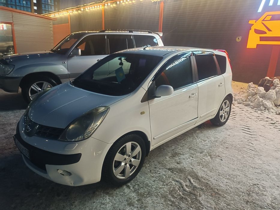 Продается Nissan note 2007 года, 1.6 автомат!