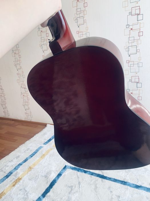 акустика гитара новый состоениде