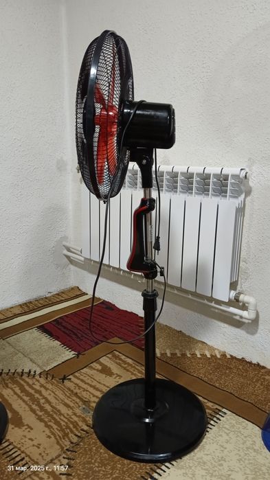 Напольный вентилятор AVURA. Трёхскоростной. Пультовой.