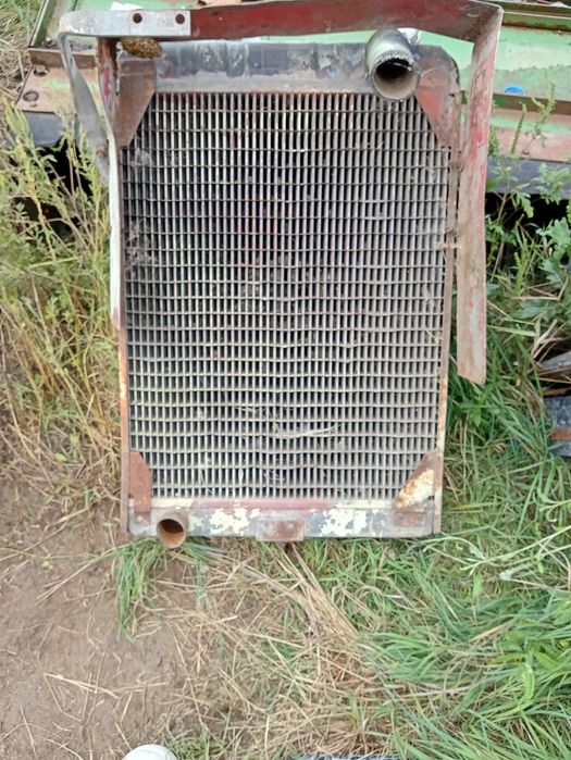 radiator combină new Holland ,jd