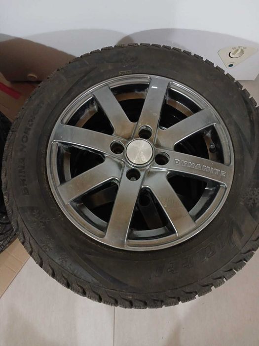 Колеса зимние , шипованные