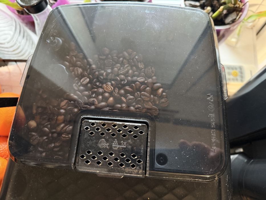 Vand espressor automat Philips LatteGo 5500