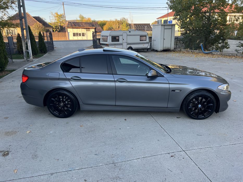 BMW 5 Series 0 — imagine 5