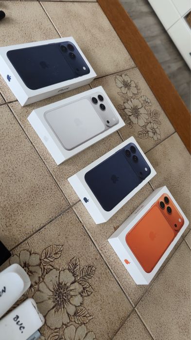 Vând iPhone 17 Pro Max 512GB. Noi, Sigilate