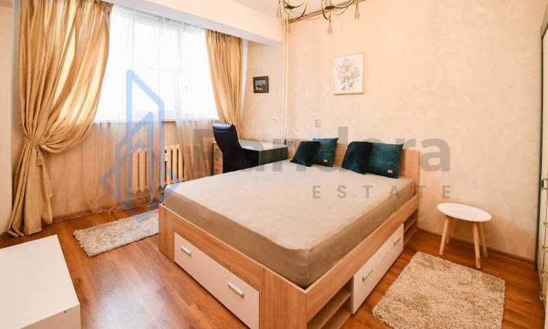 Дава се под наем Тристаен апартамент в София, Лозенец - 76 кв.м за 799 € - Снимка #3