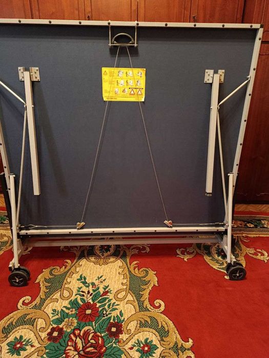 Продаётся теннисный корт в хорошем состоянии