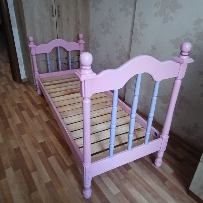 Кровать  односпальная