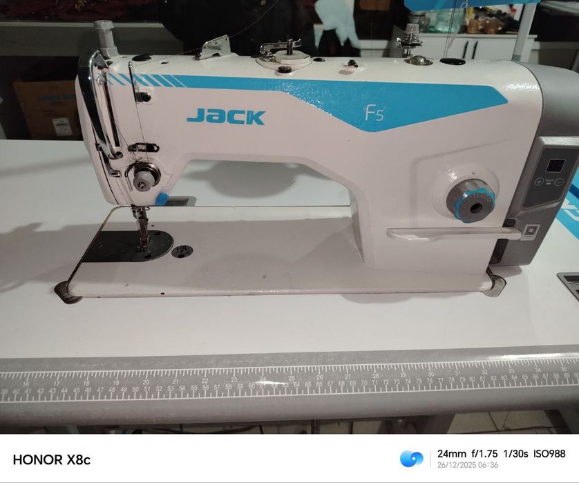 Швейная машенка  JACK F5