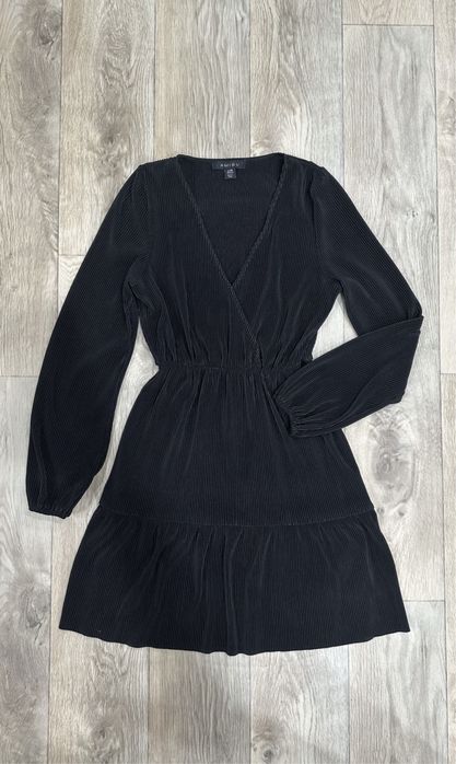 Продам платья ,  состояние нового