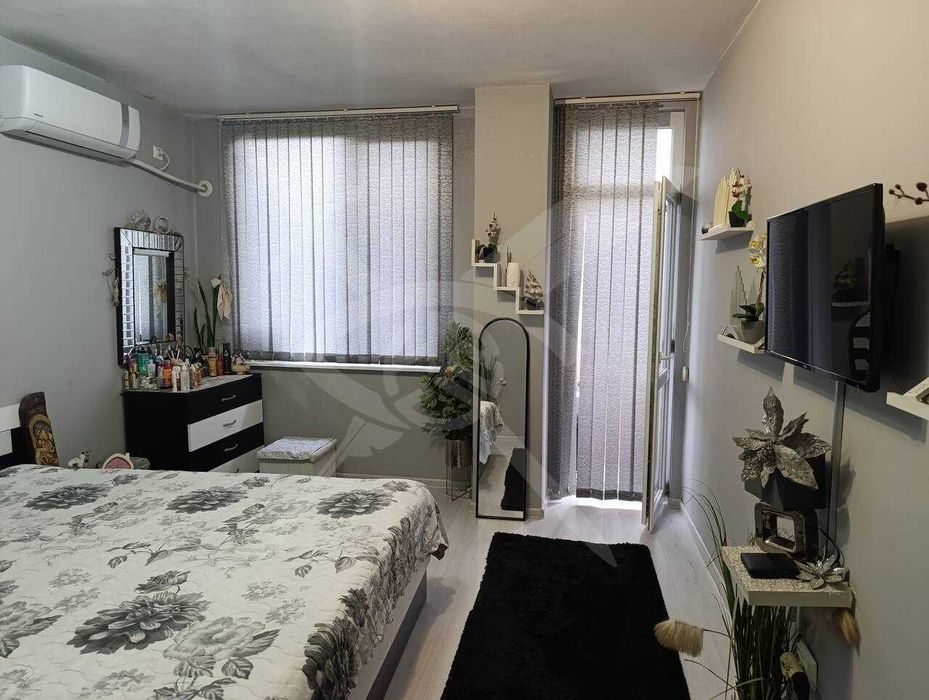 Продава се Многостаен апартамент в Стара Загора, Център - 76 кв.м за 1843 €/кв.м - Снимка #1