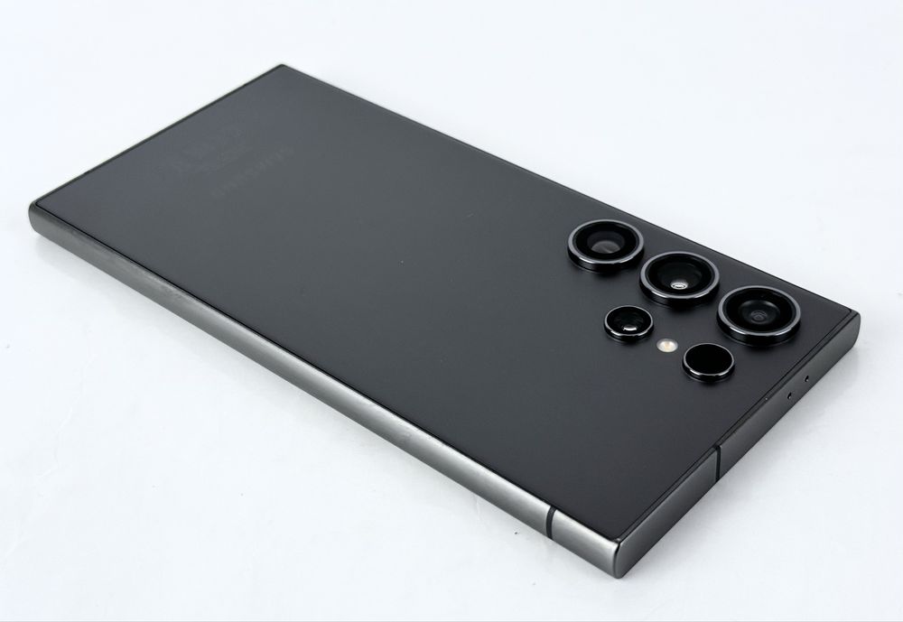 Samsung Galaxy S24 Ultra 5G 1ТB 12RAM Black Перфектен! Гаранция!