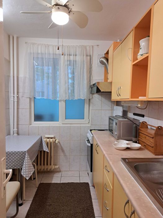 Inchiriez apartament cu 3 camere, zona Afi Cotroceni