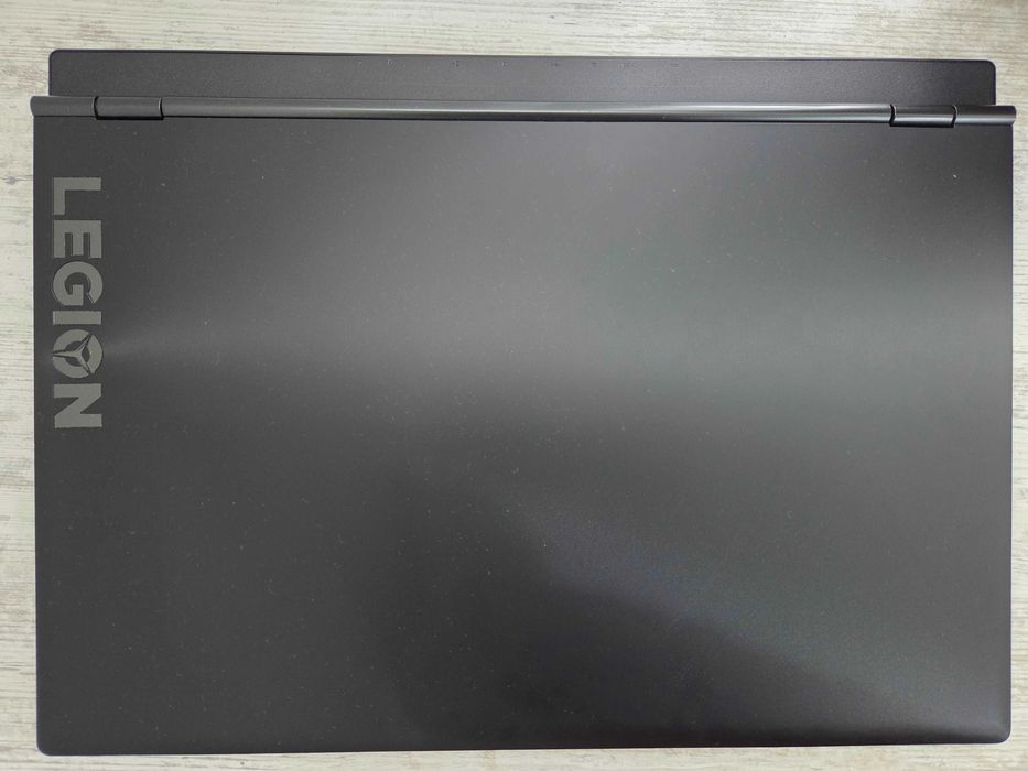 16GB RAM GTX 1660 Ti Core i7-9750H 17.3" FULL HD 144Hz геймърски лаптоп Lenovo Legion Y540-17IRH