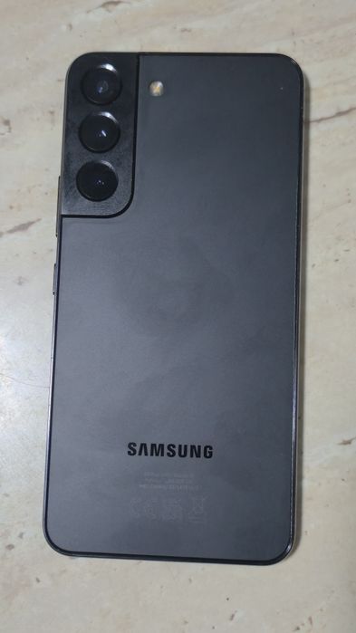 Samsung Galaxy  S22 8 gb ram 128 gb stocare