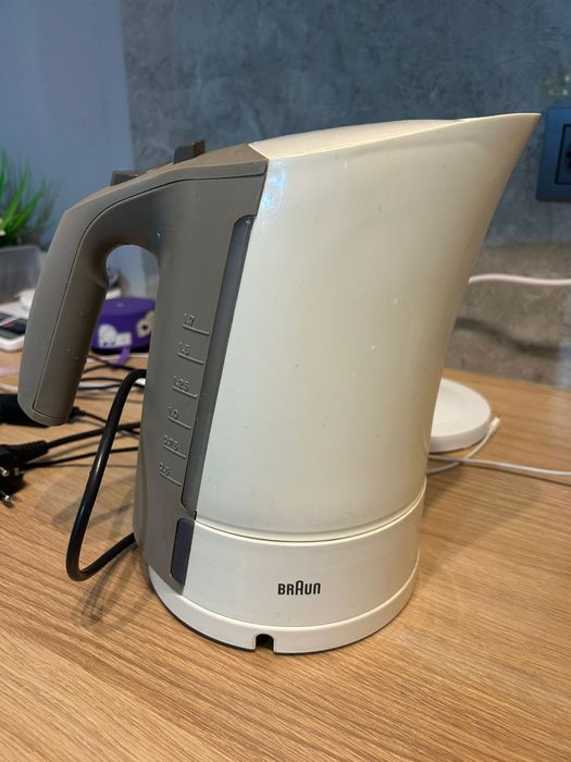 Электрочайник Braun