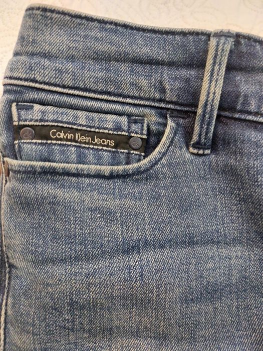 Джинсы Calvin Klein