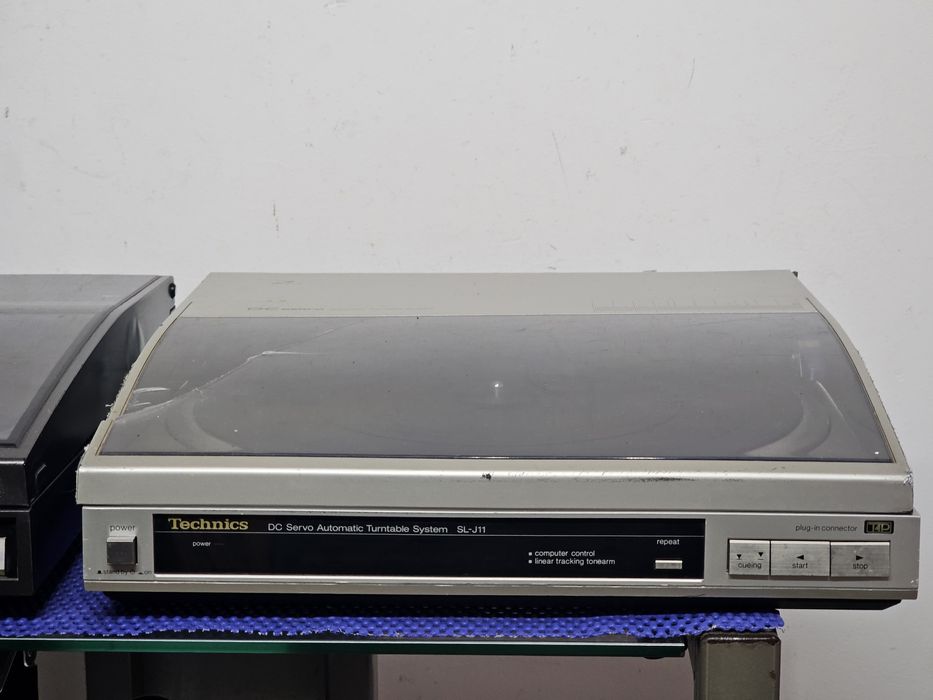 Pick up Technics SL-J11 si Technics SL-J2