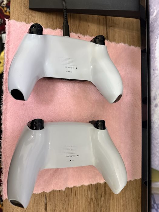 Ps5 orginal joystiklari sotiladi