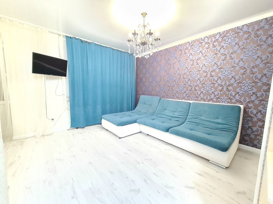 Час1000Республика  Иманова