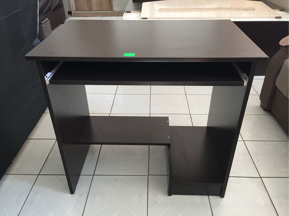 Компьютерный стол 450.000